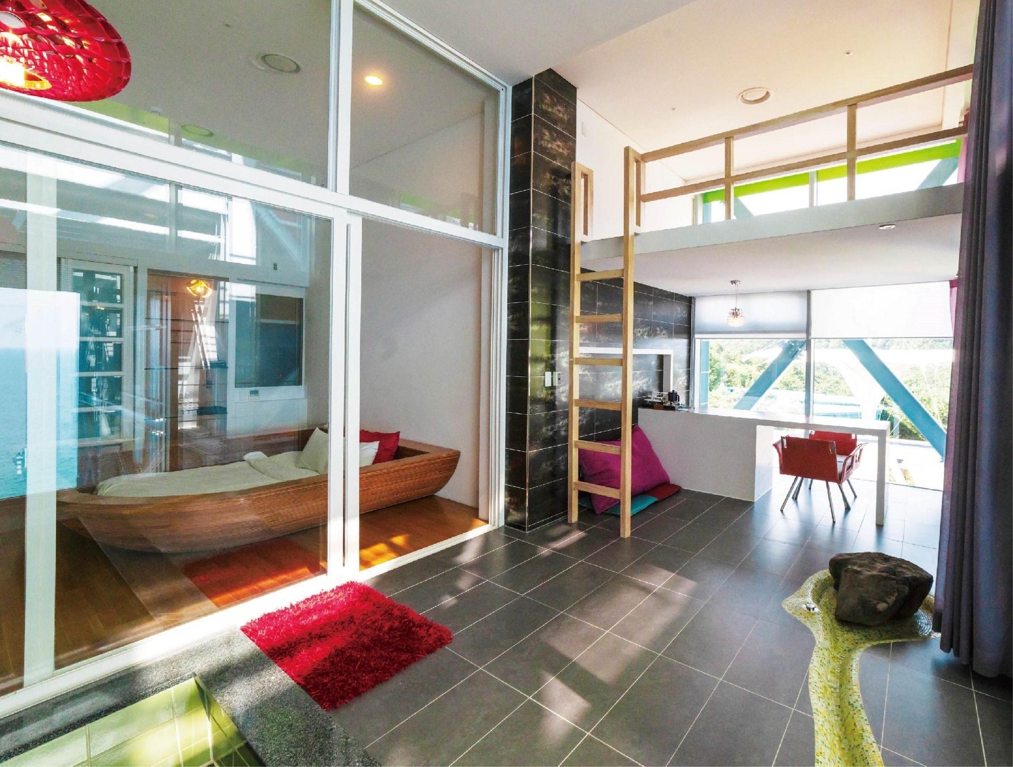 Hotel Haslla Art World Museum 3*